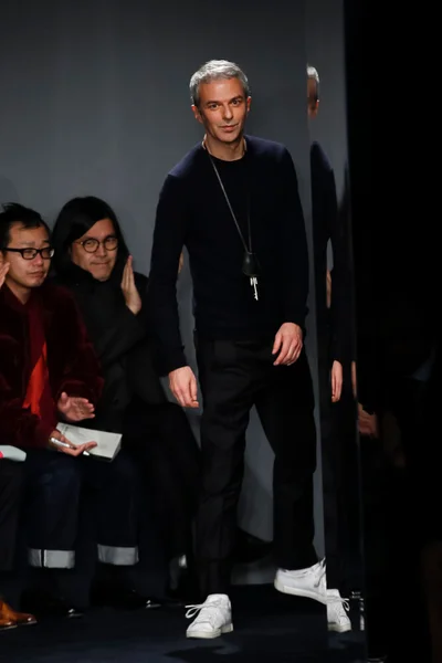 Look 38